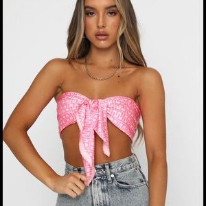 White fox boutique pink scarf top NWT